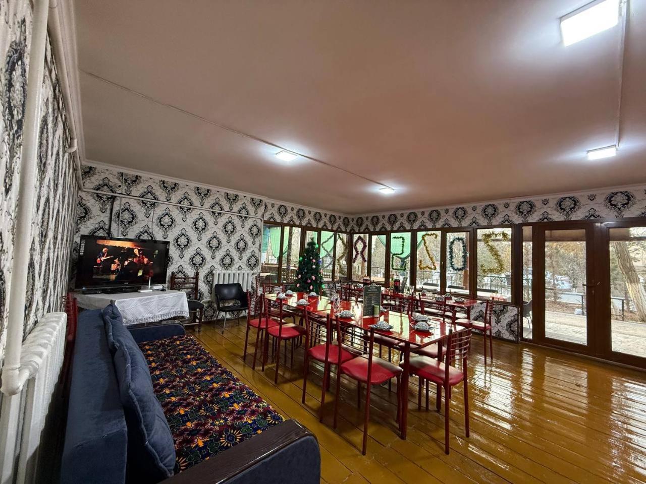 Central Park Hostel Khiva Extérieur photo